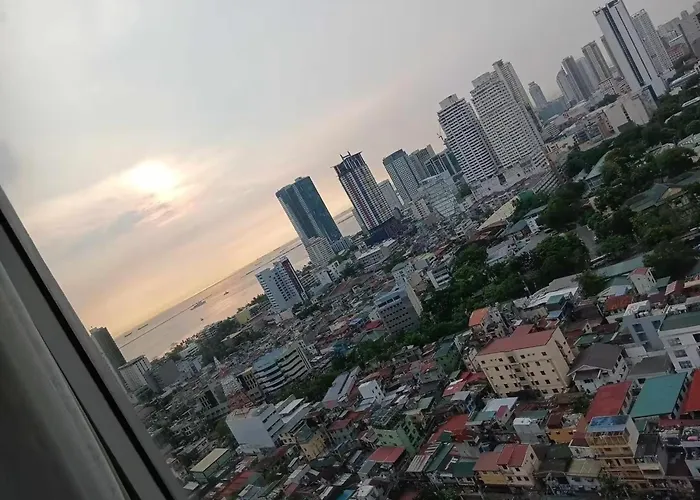 Greenleaf Fast Wifi Apartment *
